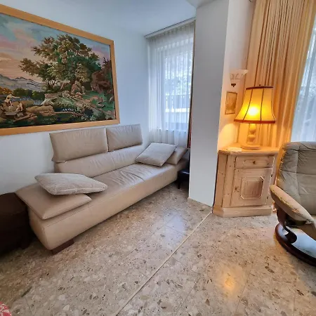 Juri & Hermann 1 Appartement *